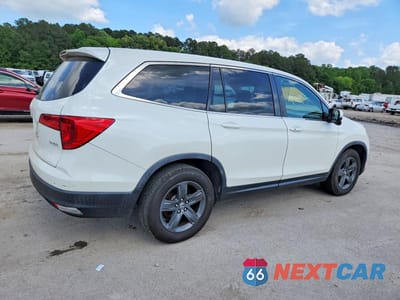 Trzecie zdjęcie samochodu z tyłu: 2017 HONDA PILOT EXL VIN:5FNYF5H54HB040089 - miniatura