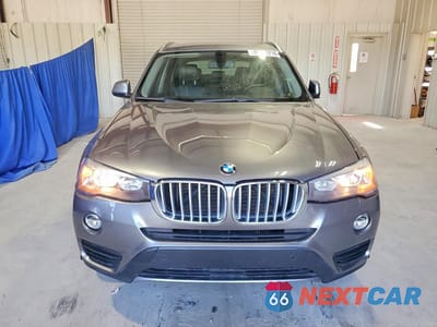 Piąte zdjęcie samochodu w środku: 2016 BMW X3 XDRIVE28I VIN:5UXWX9C57G0D87482 - miniatura
