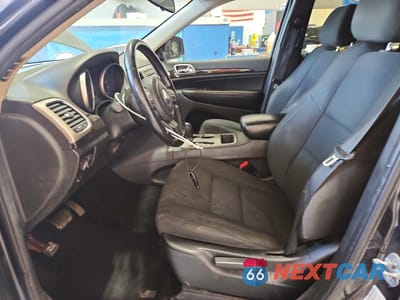 Zdjęcie 7 z 13 samochodu: 2013 JEEP GRAND CHEROKEE LAREDO VIN:1C4RJFAGXDC502683 - miniatura