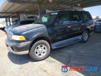2002 LINCOLN NAVIGATOR 5LMFU28R71LJ22036 - główne zdjęcie licytacji z USA - miniatura