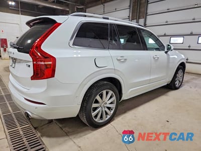 Trzecie zdjęcie samochodu z tyłu: 2018 VOLVO XC90 T5 VIN:YV4102PK9J1343969 - miniatura