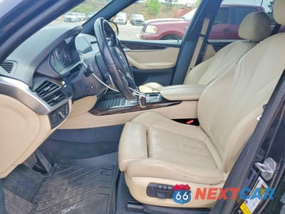 Zdjęcie 7 z 13 samochodu: 2016 BMW X5 XDRIVE35I VIN:5UXKR0C55G0P19923 - miniatura