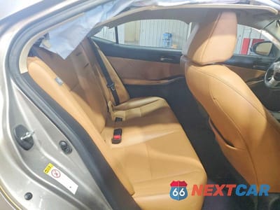Zdjęcie 10 z 12 samochodu: 2016 LEXUS IS 200T VIN:JTHBA1D20G5028982 - miniatura