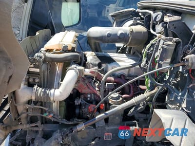 Zdjęcie 7 z 10 samochodu: 2014 MACK 600 CXU600 VIN:1M1AW02Y1EM040609 - miniatura