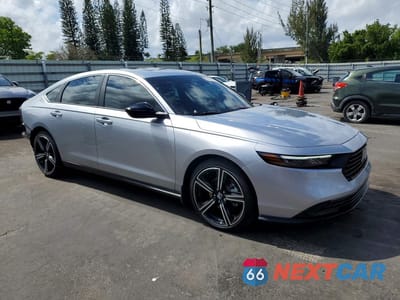 Czwarte zdjęcie samochodu z boku: 2025 HONDA ACCORD HYBRID SPORT VIN:1HGCY2F50SA086185 - miniatura