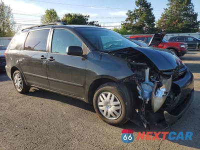 Czwarte zdjęcie samochodu z boku: 2010 TOYOTA SIENNA LE 7-PASSENGER VIN:5TDKK4CC5AS327184 - miniatura