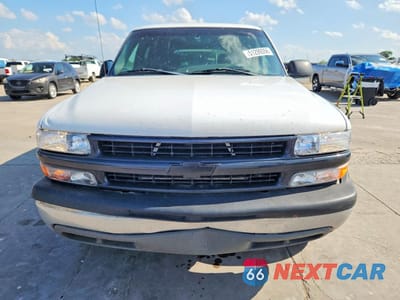 Piąte zdjęcie samochodu w środku: 2002 CHEVROLET TAHOE C1500 VIN:1GNEC13V02R272838 - miniatura