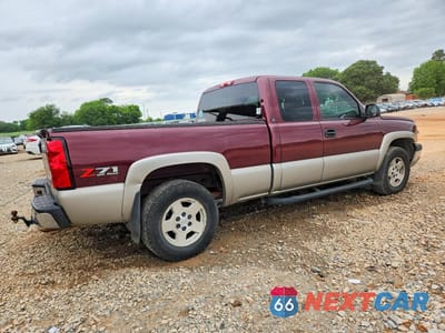 Trzecie zdjęcie samochodu z tyłu: 2003 CHEVROLET SILVERADO K1500 VIN:2GCEK19T731281435 - miniatura