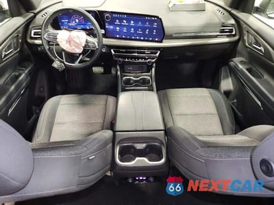 Zdjęcie 8 z 13 samochodu: 2024 CHEVROLET TRAVERSE LT VIN:1GNERGKS3RJ187820 - miniatura