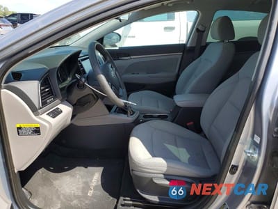 Zdjęcie 7 z 12 samochodu: 2017 HYUNDAI ELANTRA VIN:5NPD84LF5HH062896 - miniatura