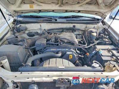 Zdjęcie 11 z 12 samochodu: 2002 TOYOTA TUNDRA SR5 VIN:5TBRN341428234342 - miniatura