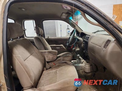 Zdjęcie 10 z 11 samochodu: 2002 TOYOTA TACOMA BASE VIN:5TEWM72N12Z006697 - miniatura