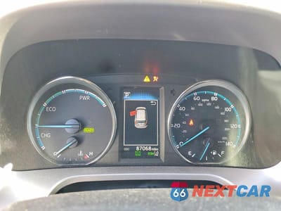 Zdjęcie 9 z 13 samochodu: 2016 TOYOTA RAV4 HYBRID LIMITED VIN:JTMDJREV9GD050955 - miniatura