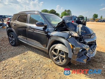Czwarte zdjęcie samochodu z boku: 2022 CHEVROLET TRAILBLAZER RS VIN:KL79MTSL8NB036466 - miniatura