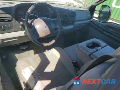 Zdjęcie 8 z 12 samochodu: 2006 FORD F350 SRW SUPER DUTY VIN:1FTWX31Y56EB70071 - miniatura