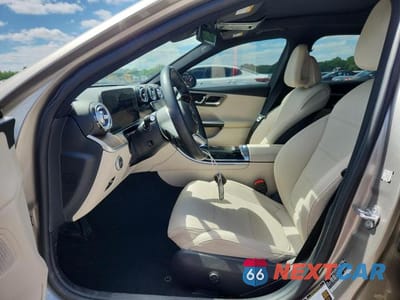 Zdjęcie 7 z 12 samochodu: 2023 MERCEDES-BENZ C 300 VIN:W1KAF4GB3PR095277 - miniatura