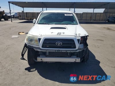 Piąte zdjęcie samochodu w środku: 2008 TOYOTA TACOMA V6 VIN:3TMMU52N38M006007 - miniatura