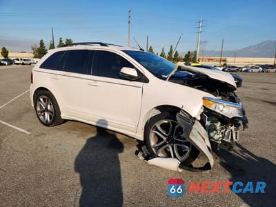 Czwarte zdjęcie samochodu z boku: 2014 FORD EDGE SPORT VIN:2FMDK4AK9EBB06919 - miniatura