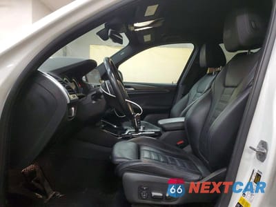 Zdjęcie 7 z 13 samochodu: 2018 BMW X3 XDRIVE30I VIN:5UXTR9C57JLA44514 - miniatura
