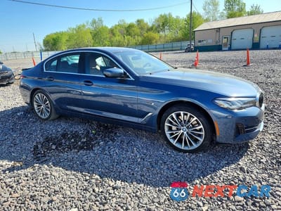 Czwarte zdjęcie samochodu z boku: 2023 BMW 5 SERIES VIN:WBA33AG0XPCM16921 - miniatura