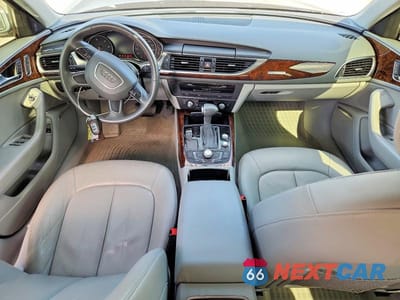 Zdjęcie 8 z 12 samochodu: 2014 AUDI A6 VIN:WAUFMAFCXEN118179 - miniatura