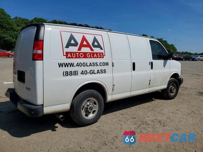 Trzecie zdjęcie samochodu z tyłu: 2024 GMC SAVANA G2500 UTILITY / SERVICE VAN VIN:1GTW7AFP6R1208925 - miniatura