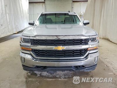 Piąte zdjęcie samochodu w środku: 2018 CHEVROLET SILVERADO K1500 LT VIN:1GCVKREH9JZ187402 - miniatura