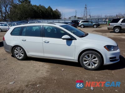 Czwarte zdjęcie samochodu z boku: 2017 VOLKSWAGEN GOLF SPORTWAGEN S VIN:3VWC17AU3HM501166 - miniatura