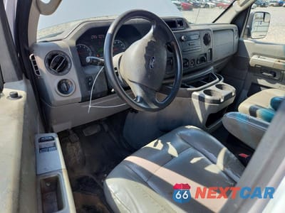 Zdjęcie 8 z 12 samochodu: 2014 FORD ECONOLINE E250 VAN VIN:1FTNS2EW5EDA15909 - miniatura