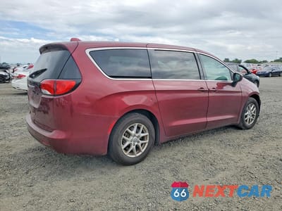 Trzecie zdjęcie samochodu z tyłu: 2018 CHRYSLER PACIFICA LX VIN:2C4RC1CG8JR253197 - miniatura