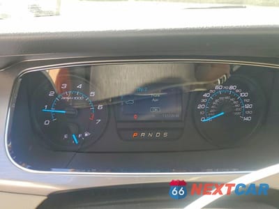 Zdjęcie 9 z 11 samochodu: 2018 FORD TAURUS SEL VIN:1FAHP2E86JG132364 - miniatura