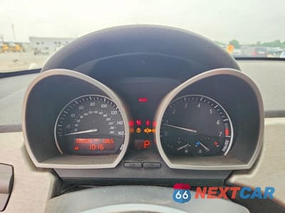 Zdjęcie 9 z 12 samochodu: 2003 BMW Z4 2.5 VIN:4USBT33403LS42249 - miniatura