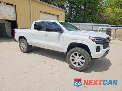 Czwarte zdjęcie samochodu z boku: 2023 CHEVROLET COLORADO Z71 VIN:1GCPTDEK6P1131896 - miniatura