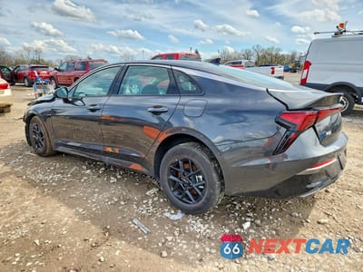 Drugie zdjęcie samochodu z przodu: 2026 KIA K5 LXS VIN:KNAG24J76T5406199 - miniatura