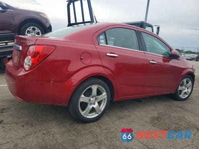 Trzecie zdjęcie samochodu z tyłu: 2012 CHEVROLET SONIC LTZ VIN:1G1JE5SH4C4116846 - miniatura