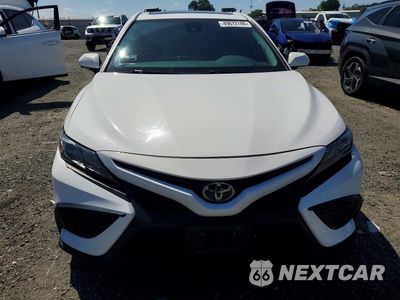 Piąte zdjęcie samochodu w środku: 2024 TOYOTA CAMRY SE VIN:4T1S11AK6RU240148 - miniatura