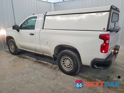 Drugie zdjęcie samochodu z przodu: 2023 CHEVROLET SILVERADO C1500 VIN:3GCNAAEK0PG363259 - miniatura