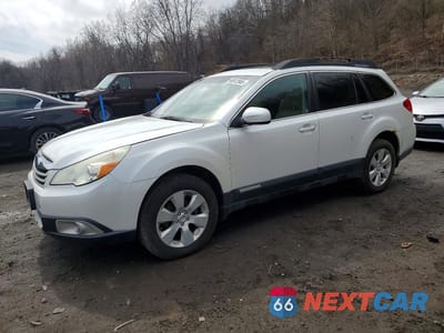 2011 SUBARU OUTBACK 2.5I PREMIUM 4S4BRBGC4B1395240 - główne zdjęcie licytacji z USA - miniatura