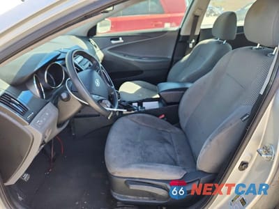 Zdjęcie 7 z 12 samochodu: 2012 HYUNDAI SONATA GLS VIN:5NPEB4AC0CH499972 - miniatura