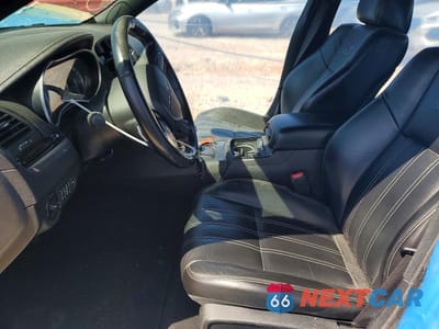 Zdjęcie 7 z 12 samochodu: 2021 CHRYSLER 300 S VIN:2C3CCABG2MH549614 - miniatura