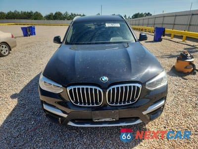 Piąte zdjęcie samochodu w środku: 2021 BMW X3 SDRIVE30I VIN:5UXTY3C07M9F11467 - miniatura
