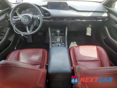 Zdjęcie 8 z 12 samochodu: 2024 MAZDA 3 PREFERRED VIN:JM1BPBLM4R1702344 - miniatura