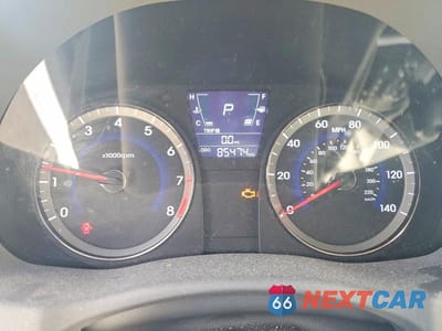 Zdjęcie 9 z 12 samochodu: 2012 HYUNDAI ACCENT SE VIN:KMHCU5AE7CU020506 - miniatura
