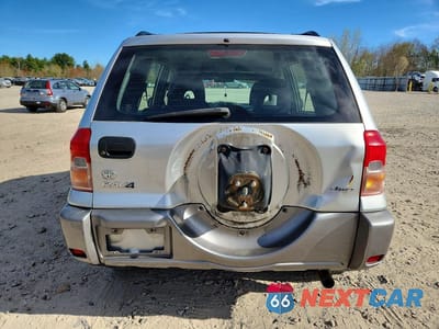 Zdjęcie 6 z 13 samochodu: 2003 TOYOTA RAV4 BASE VIN:JTEHH20VX36073098 - miniatura