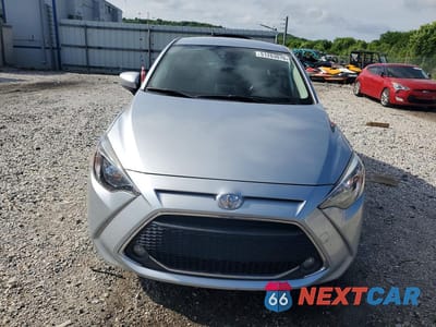 Piąte zdjęcie samochodu w środku: 2019 TOYOTA YARIS LE VIN:3MYDLBYV7KY521733 - miniatura
