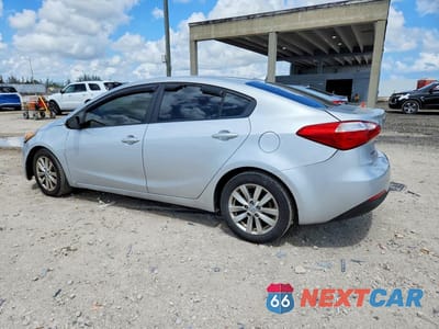 Drugie zdjęcie samochodu z przodu: 2016 KIA FORTE LX VIN:KNAFX4A64G5455735 - miniatura