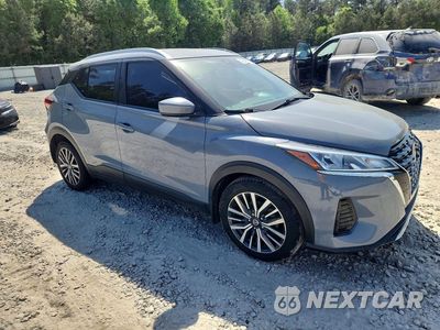 Czwarte zdjęcie samochodu z boku: 2021 NISSAN KICKS SV VIN:3N1CP5CV0ML561260 - miniatura