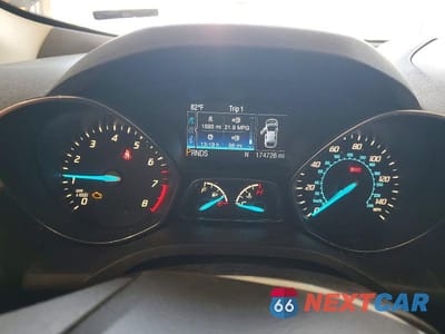 Zdjęcie 9 z 11 samochodu: 2014 FORD ESCAPE SE VIN:1FMCU0GX1EUB78354 - miniatura