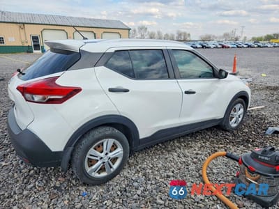 Trzecie zdjęcie samochodu z tyłu: 2019 NISSAN KICKS S VIN:3N1CP5CU2KL471158 - miniatura
