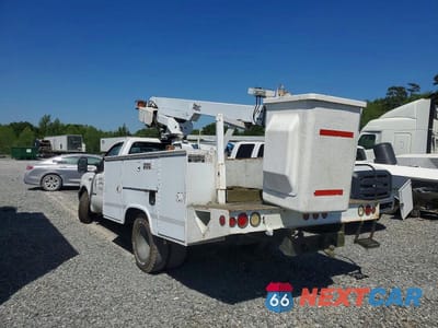 Trzecie zdjęcie samochodu z tyłu: 2000 FORD F350 SUPER DUTY BUCKET TRUCK VIN:1FDWF36F6YED67940 - miniatura